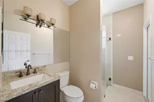 18000 NW 16th St, Pembroke Pines, FL 33029 - Photo 28