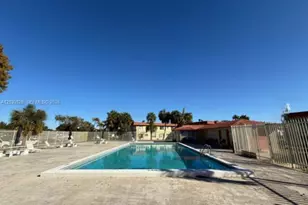 12850 SW 43rd Dr, Miami, FL 33175 - Photo 20