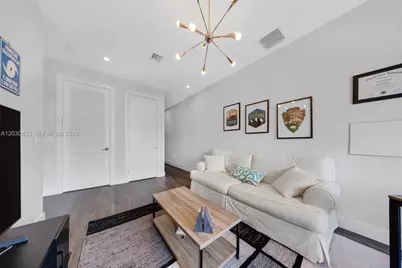 1025 NE 18th Ave #104, Fort Lauderdale, FL 33304 - Photo 14