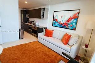 159 NE 6th St, Miami, FL 33132 - Photo 6