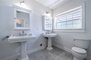 8942 Carlyle Ave, Surfside, FL 33154 - Photo 38