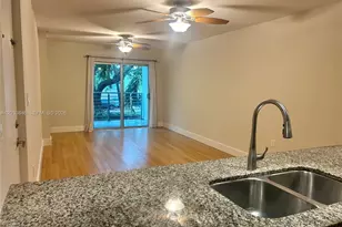 7541 SW 61st Ave, South Miami, FL 33143 - Photo 4