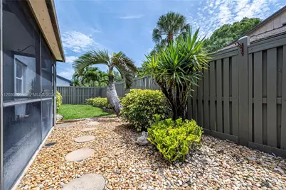6561 Sutton Ct, Parkland, FL 33067 - Photo 18