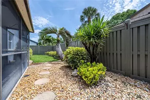 6561 Sutton Ct, Parkland, FL 33067 - Photo 18