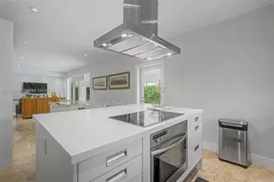 5510 Orduna Dr, Coral Gables, FL 33146 - Photo 14