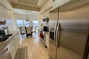 7000 Island Blvd, Aventura, FL 33160 - Photo 16