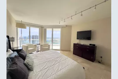 7000 Island Blvd #2403, Aventura, FL 33160 - Photo 22