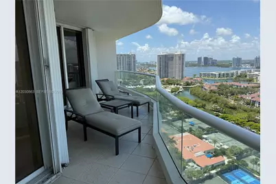 7000 Island Blvd #2403, Aventura, FL 33160 - Photo 4