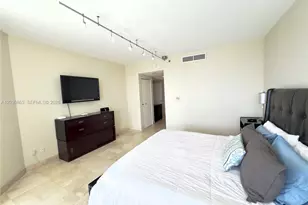 7000 Island Blvd, Aventura, FL 33160 - Photo 18