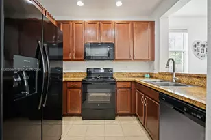 14661 SW 9th St, Pembroke Pines, FL 33027 - Photo 10