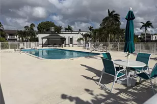 5201 Geneva Way, Doral, FL 33166 - Photo 16