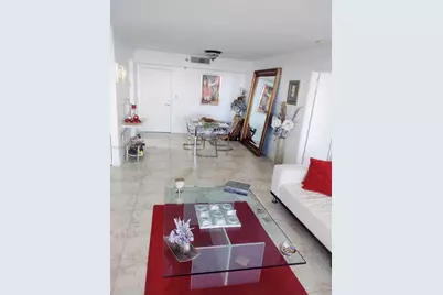 3300 NE 192nd St #1811, Aventura, FL 33180 - Photo 4