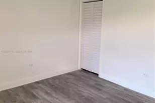 7250 SW 94th Pl, Miami, FL 33173 - Photo 10