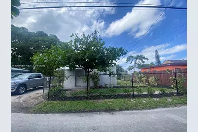 243 SW 14th St #243, Dania Beach, FL 33004 - Photo 10