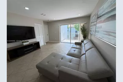 4712 NW 114th Ave #202, Doral, FL 33178 - Photo 4
