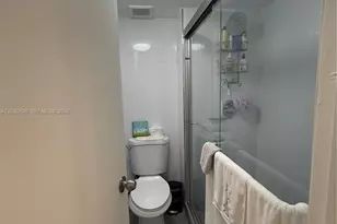 16184 Laurel Dr, Weston, FL 33326 - Photo 34