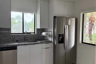 16184 Laurel Dr, Weston, FL 33326 - Photo 8