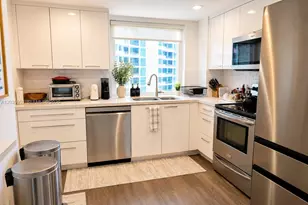 1627 Brickell Ave, Miami, FL 33129 - Photo 8