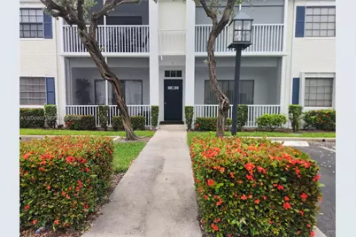 160 Cypress Club Dr #608, Pompano Beach, FL 33060 - Photo 2