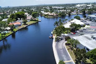 160 Cypress Club Dr, Pompano Beach, FL 33060 - Photo 14