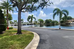 160 Cypress Club Dr, Pompano Beach, FL 33060 - Photo 16