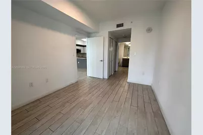 321 NE 26th St #601, Miami, FL 33137 - Photo 4