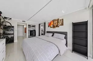 7601 E Treasure Dr, North Bay Village, FL 33141 - Photo 14