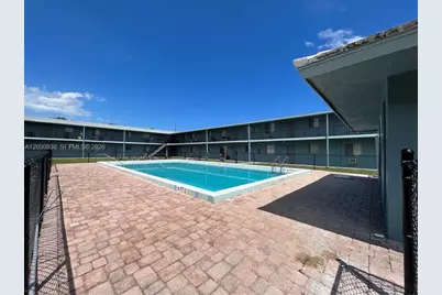 1829 N A St #51, Lake Worth, FL 33460 - Photo 8