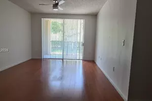 8020 N Nob Hill Rd, Tamarac, FL 33321 - Photo 10