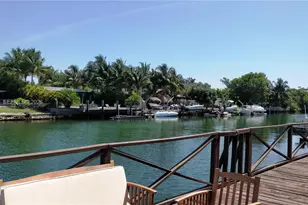 2131 Calais Dr, Miami Beach, FL 33141 - Photo 44