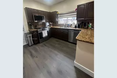 15490 SW 10th St, Miami, FL 33194 - Photo 12