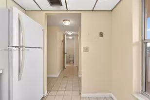 6070 NW 64th Ave, Tamarac, FL 33319 - Photo 16