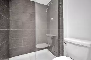 20355 NE 34th Ct, Aventura, FL 33180 - Photo 14