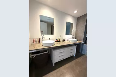 475 Brickell Ave #2707, Miami, FL 33131 - Photo 12