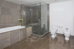 475 Brickell Ave, Miami, FL 33131 - Photo 16