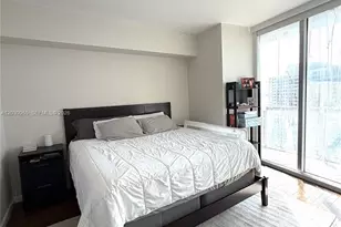 475 Brickell Ave, Miami, FL 33131 - Photo 12