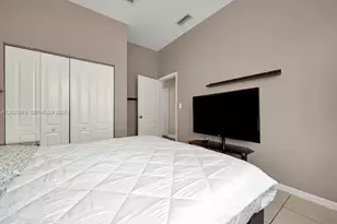 2327 NE 37th Terrace, Homestead, FL 33033 - Photo 18