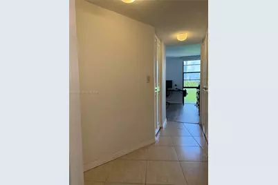 3475 N Country Club Dr #608, Aventura, FL 33180 - Photo 14
