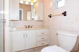 3210 SW 94th Ct, Miami, FL 33165 - Photo 26