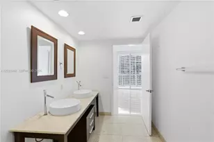 465 Brickell Ave, Miami, FL 33131 - Photo 12