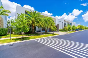 10267 NW 75th Terrace, Doral, FL 33178 - Photo 4
