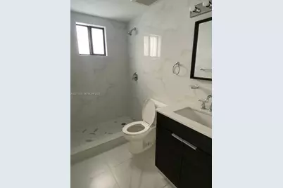 423 E 27th St #302, Hialeah, FL 33013 - Photo 10