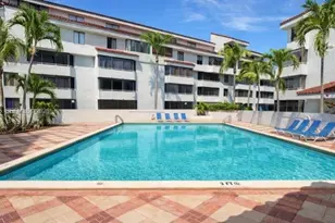 8215 SW 152nd Ave, Miami, FL 33193 - Photo 2