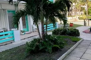 6490 Collins Ave, Miami Beach, FL 33141 - Photo 2