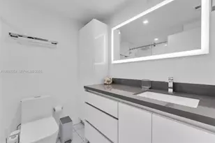 701 Brickell Key Blvd, Miami, FL 33131 - Photo 14