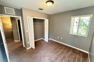 687 SW 10th St, Florida City, FL 33034 - Photo 16
