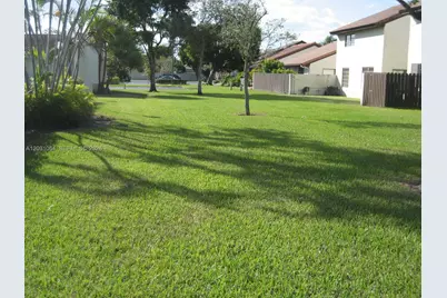 9082 SW 112 Pl, Miami, FL 33176 - Photo 18