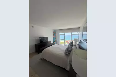 10275 Collins Ave #1221, Bal Harbour, FL 33154 - Photo 8