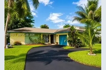 7551 SW 42nd Pl, Davie, FL 33314 - Photo 2
