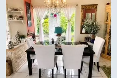 7551 SW 42nd Pl, Davie, FL 33314 - Photo 14